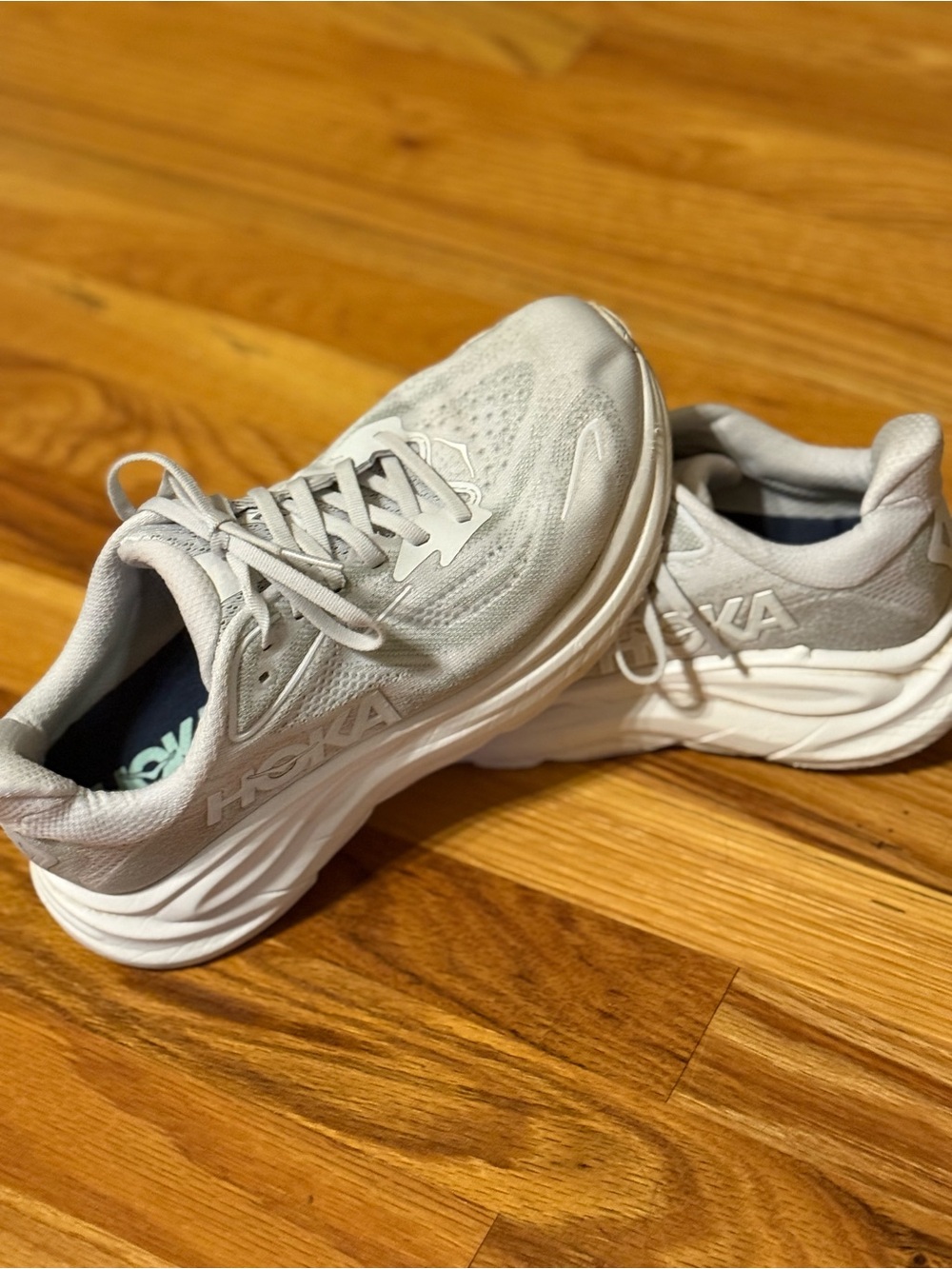 HOKA Clifton